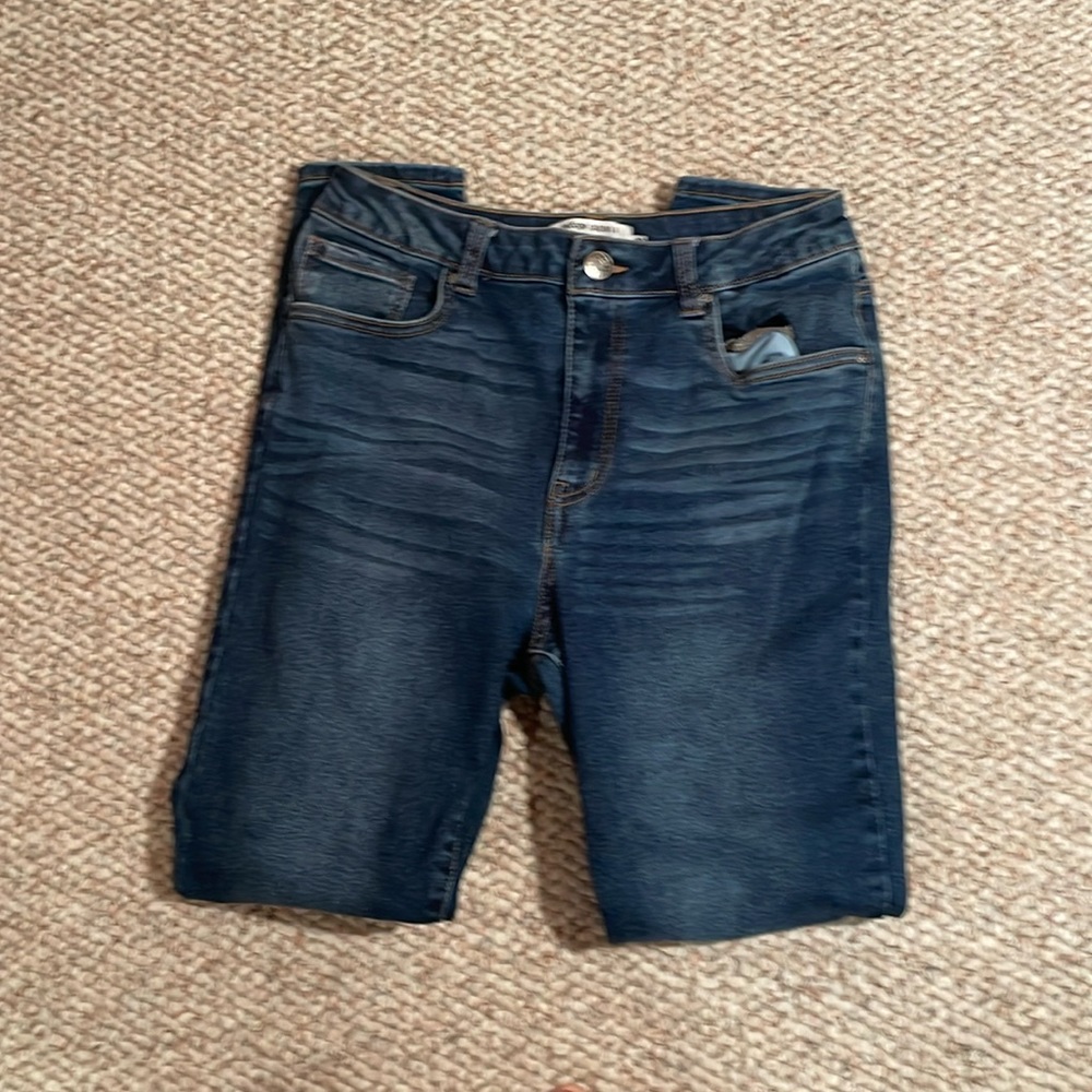 REFUGE JEANS